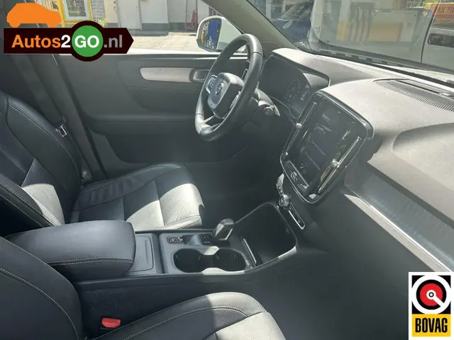 Volvo XC40 2.0 T4 Momentum 2018 Benzine 23