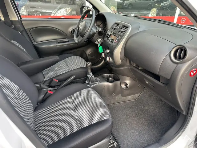 Nissan Micra 1.2 Acenta 2016 Benzine 9