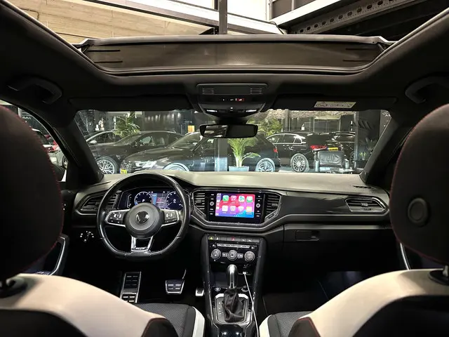 Volkswagen T-Roc 1.5 TSI R-Line|PANO|BOMVOL 2018 Benzine 3