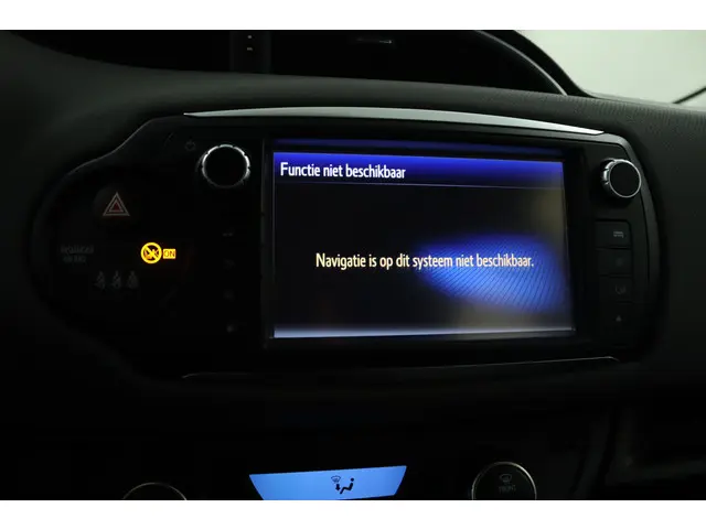 Toyota Yaris 1.5 Hybrid Aspiration 2015 Hybride Benzine 47