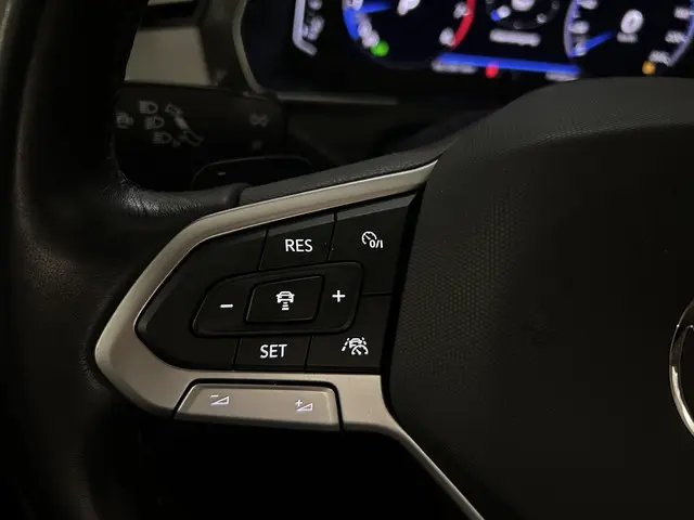 Volkswagen Passat 1.5 TSI Business 2021 Benzine 19