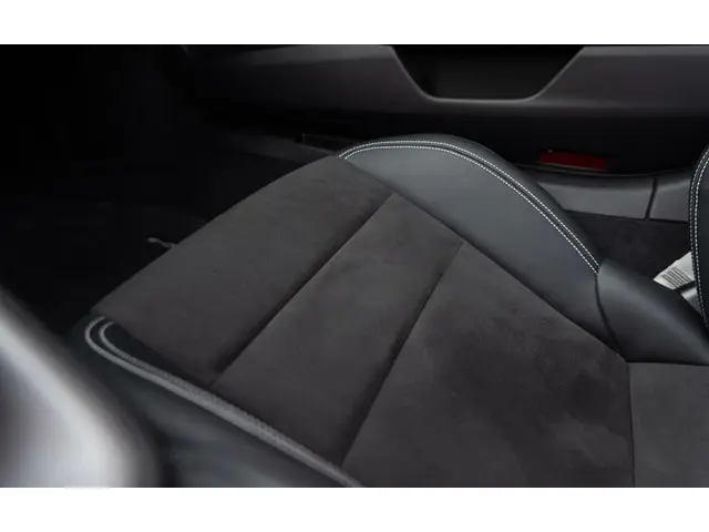 Porsche 911 3.0 Carrera GTS 2022 Benzine 44