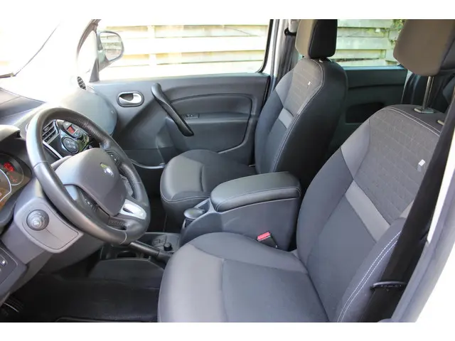 Renault Kangoo Family 1.2 TCe Limited 2018 Benzine 5