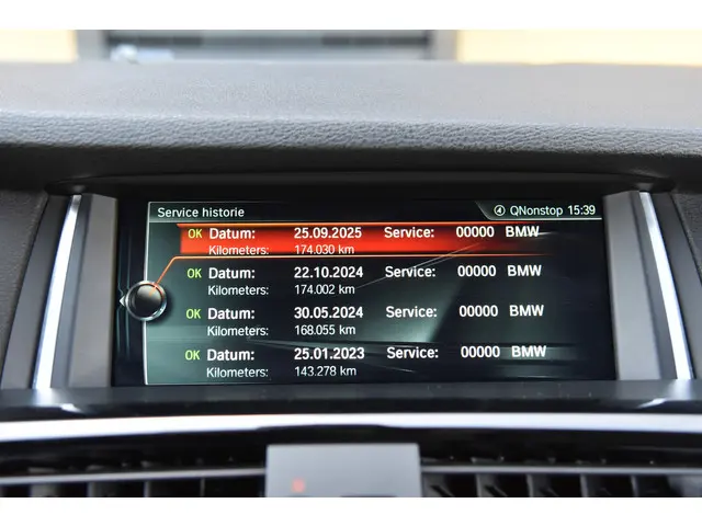 BMW X4 M40i High Executive 2017 Benzine 22