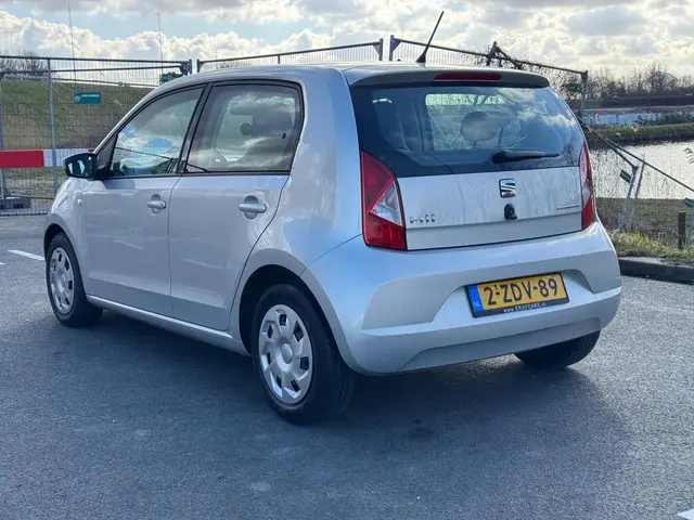 SEAT Mii 1.0 Style Dynamic / AIRCO / NAP 2015 Benzine 7