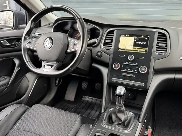 Renault Mégane Estate 1.3 TCE BOSE 2019 Benzine 8