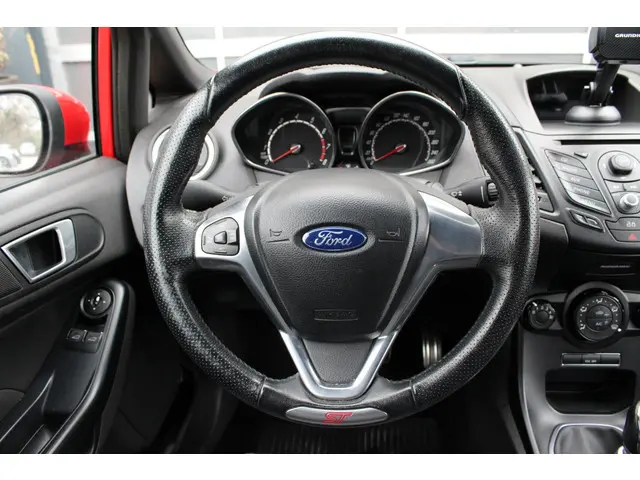 Ford Fiesta 1.6 ST1 2014 Benzine 21