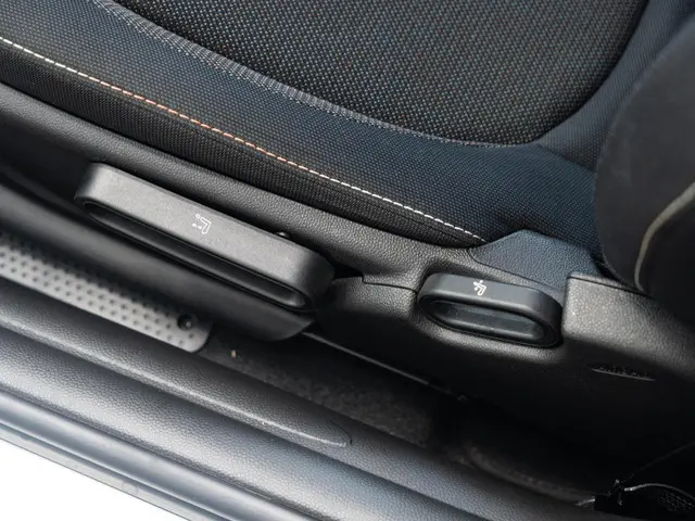 MINI 3-Deurs Cooper 2021 Benzine 27