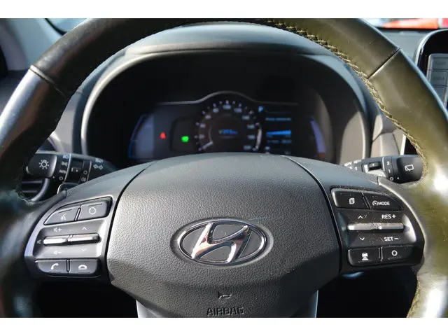Hyundai Kona EV Premium 64 kWh 2019 Elektrisch 13