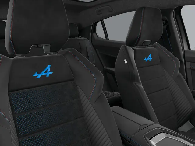 Renault Rafale atelier Alpine 2026 Hybride Benzine 15