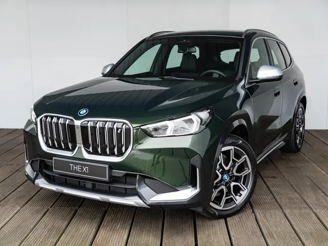 BMW iX1 IX1 xDrive30 2024 Elektrisch 41