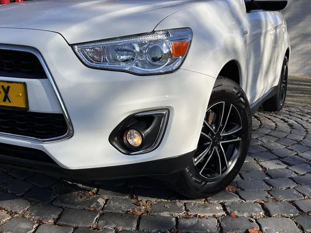 Mitsubishi ASX 1.6i-16v Cleartec Bright 2016 Benzine 25