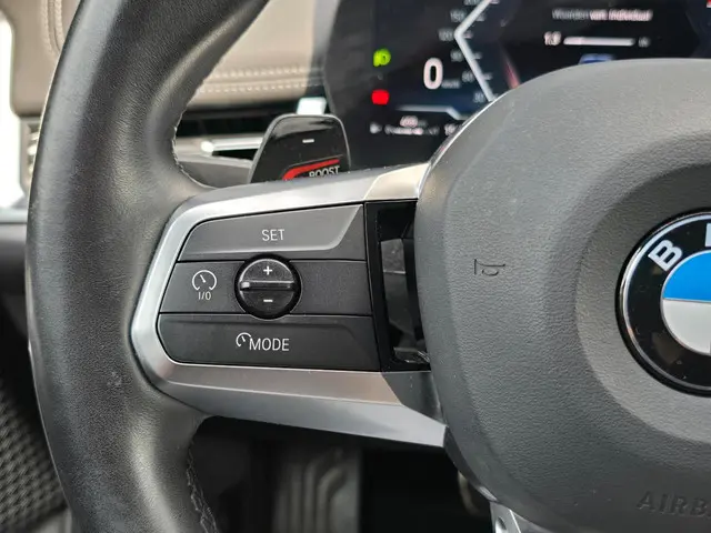 BMW X1 SDrive18i M-pakket/Camera/Navi/Cruise 2023 Benzine 12