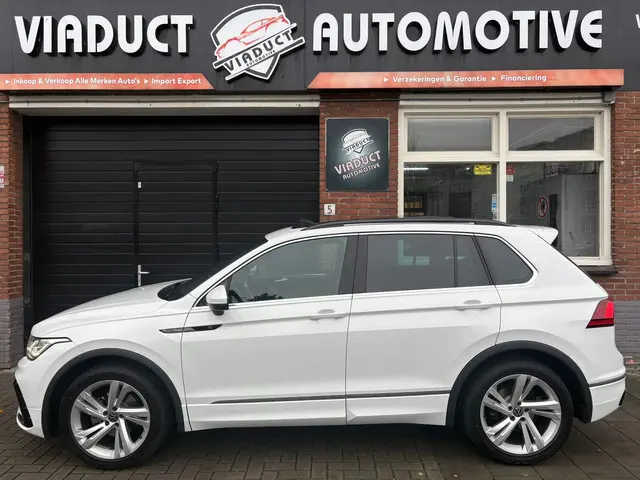 Volkswagen Tiguan 1.5 TSI R-Line Pano 2022 Benzine 4