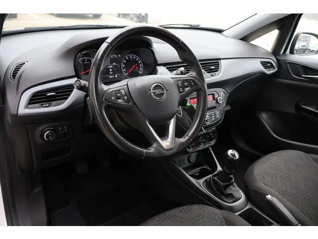 Opel Corsa 1.4 Edition 2017 Benzine 4