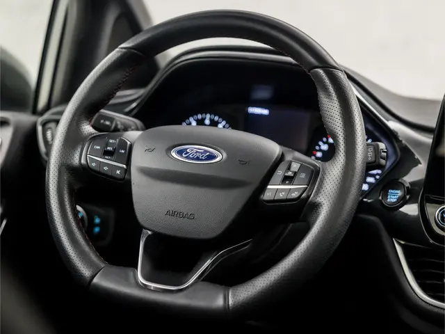 Ford Fiesta 1.0 EcoBoost ST-Line 2018 Benzine 22