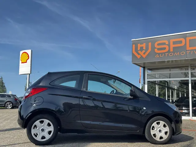 Ford Ka 1.2 Style start/stop|Airco|Lage KM| 2015 Benzine 9