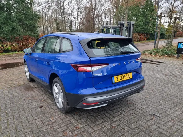 Škoda Enyaq iV 60 Selection 2024 Elektrisch 4