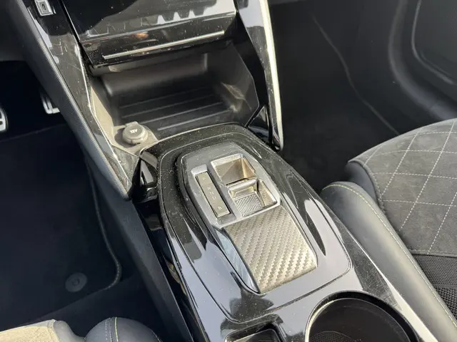 Peugeot e-208 GT Pack EV 50kWh 136 2022 Elektrisch 12