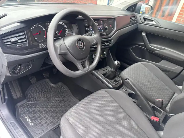 Volkswagen Polo 1.0 MPI Comfortline 2019 Benzine 16