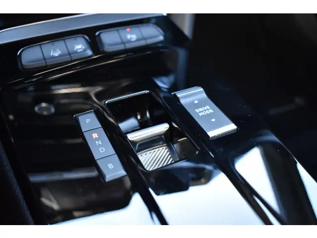 Opel Mokka-e Ultimate 50-kWh 11kw bl. 2022 Elektrisch 31