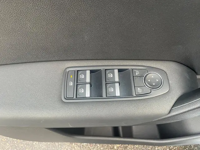 Mitsubishi ASX 1.8 HEV AT Intense 2025 Hybride Benzine 7