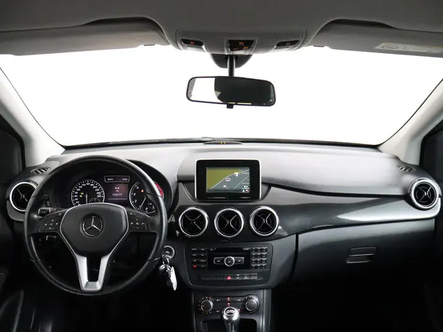Mercedes-Benz B-Klasse 180 Ambition 2014 Benzine 3
