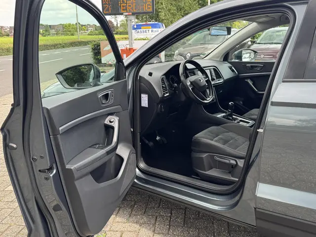 SEAT Ateca 1.4 EcoTSI Style 2016 Benzine 12