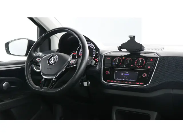 Volkswagen up! 1.0 BMT 60pk Move up! 2020 Benzine 18