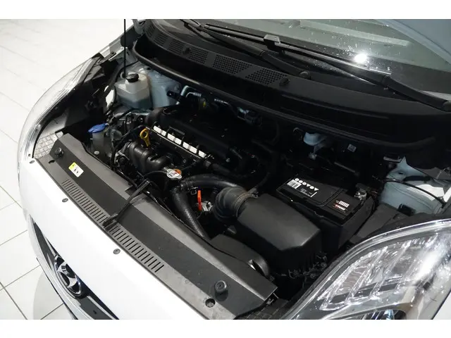 Hyundai ix20 1.6i i-Motion 2013 Benzine 19