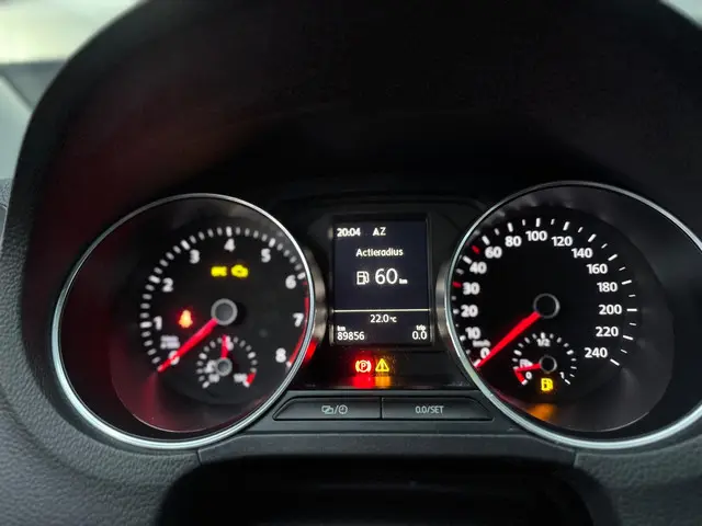 Volkswagen Polo 1.2 TSI Highline 2016 Benzine 44