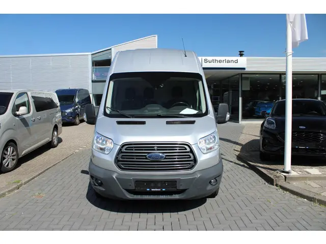 Ford Transit 2