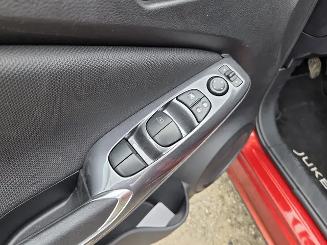 Nissan Juke 1.0 DIG-T Acenta 2023 Benzine 12