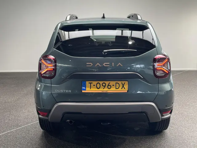 Dacia Duster 1.0 TCe 100 ECO-G Extreme 2023 Benzine 18