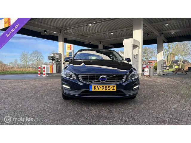 Volvo V60 1.5 T2 Momentum 2016 Benzine 26