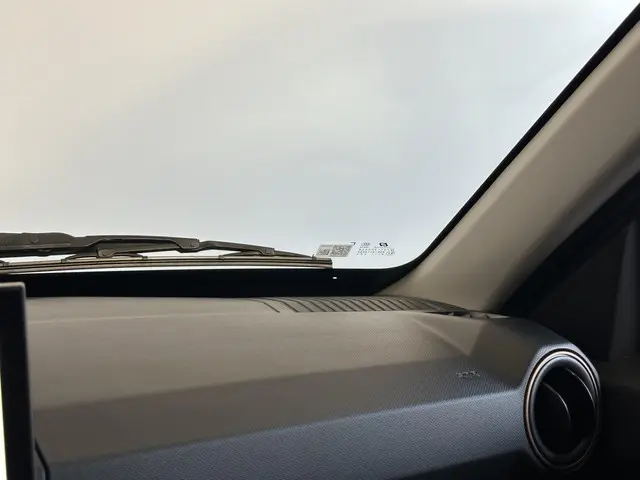 Dacia Spring Extreme 65 26.8 kWh 2026 Elektrisch 27