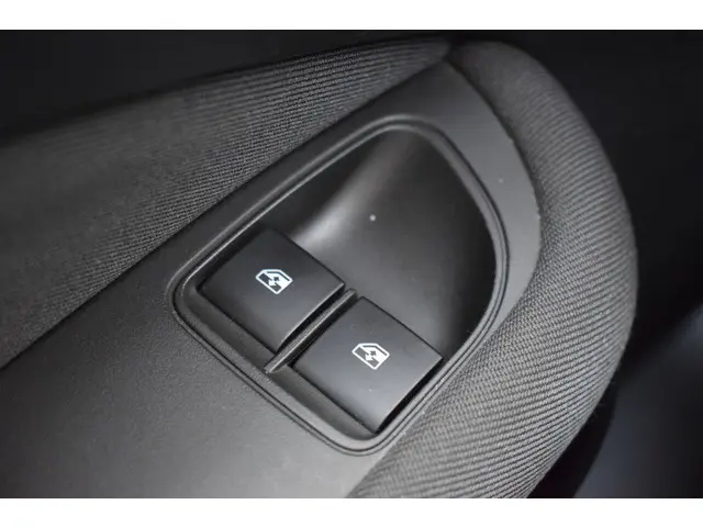 Opel ADAM 1.0 Turbo Jam 2015 Benzine 26