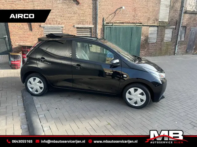 Toyota Aygo 1.0 VVT-i x-wave opendak 2016 Benzine 5