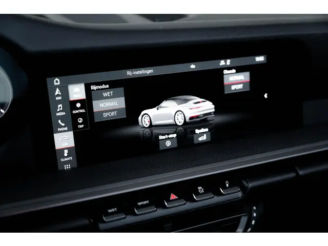 Porsche 911 Carrera Cabriolet 2020 Benzine 35