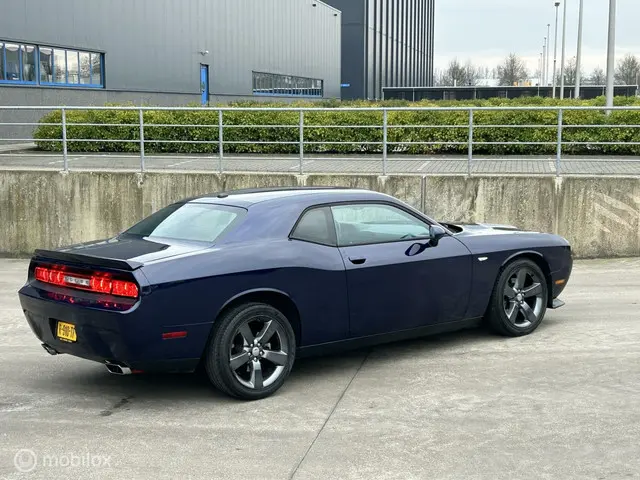 Dodge Challenger 3.6 coupe 2013 Benzine 5