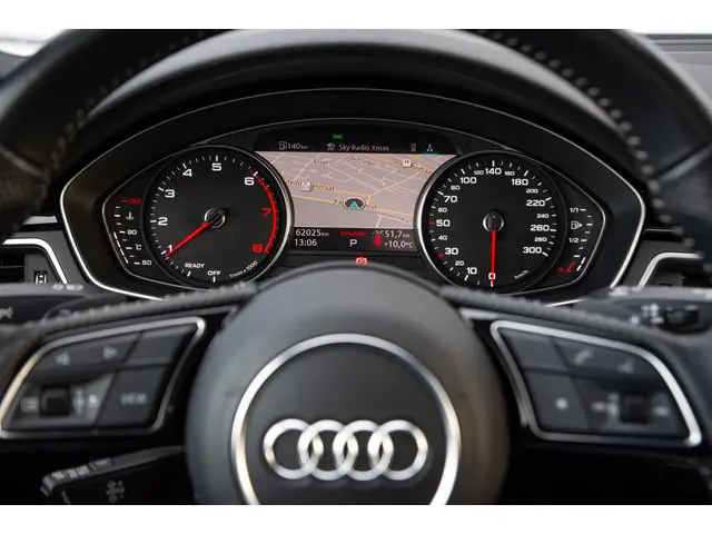 Audi A4 Avant 45 TFSI quattro edition one 2020 Benzine 21