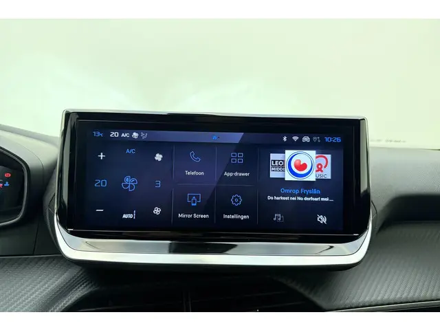 Peugeot 2008 1.2 Hybrid 145 Allure 2025 Hybride Benzine 20