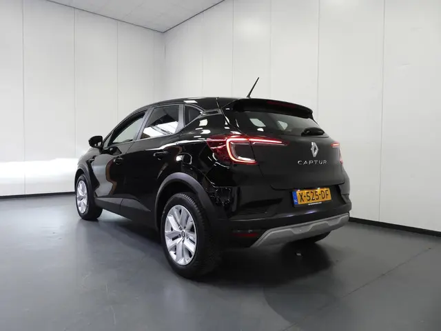 Renault Captur 1.0 TCe 90 Evolution 2023 Benzine 3