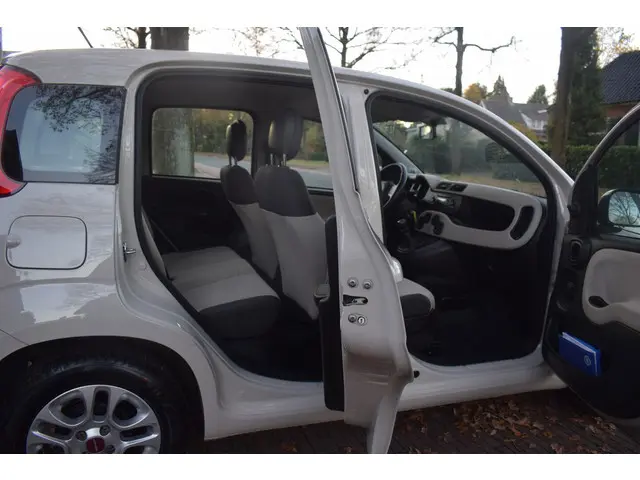 Fiat Panda 0.9 TwinAir Edizione Cool 2014 Benzine 19