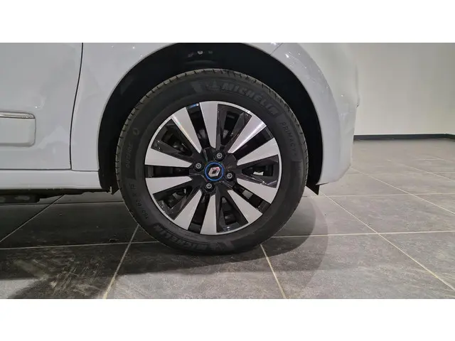 Renault Twingo Z.E. R80 Intens 2022 Elektrisch 6