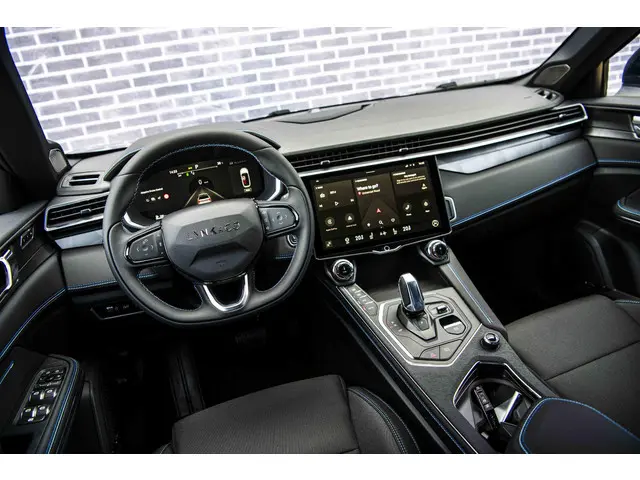 Lynk & Co 01 1.5 2023 Hybride Benzine 20