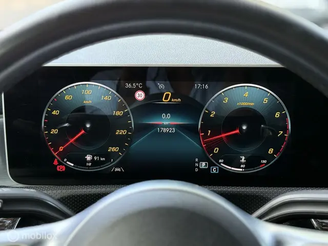 Mercedes-Benz A-Klasse 250 Premium Plus 2019 Benzine 11