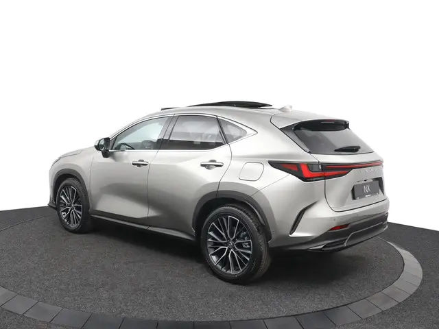 Lexus NX 450h+ AWD President Line 2025 Hybride Benzine 11