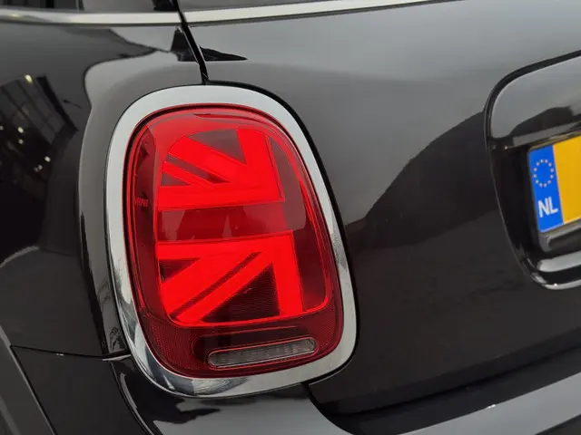 MINI Cooper S Mini 2.0 Chili JCW 5-deurs 2018 Benzine 10