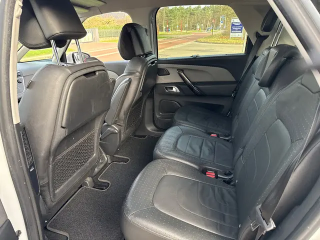 Citroën C4 Picasso 1.2 PureTech Business 2017 Benzine 10